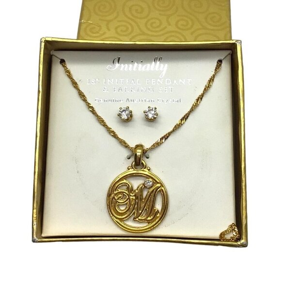 Initially Pendant Necklace Earrings Set Genuine Austrian Crystal 18 Inch Length - Picture 1 of 2